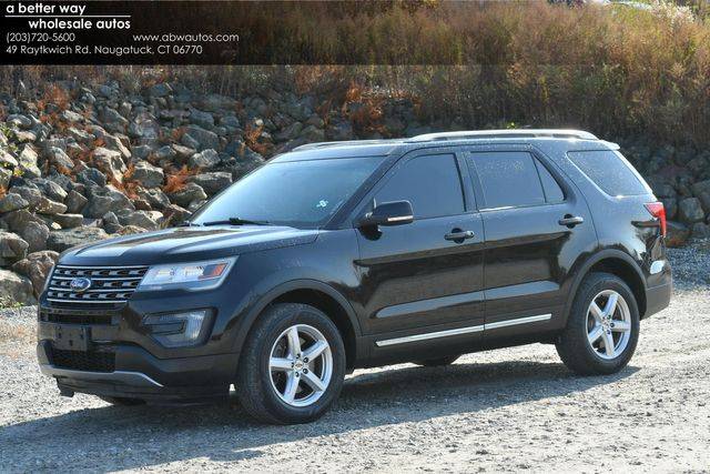 2016 Ford Explorer XLT 4WD photo