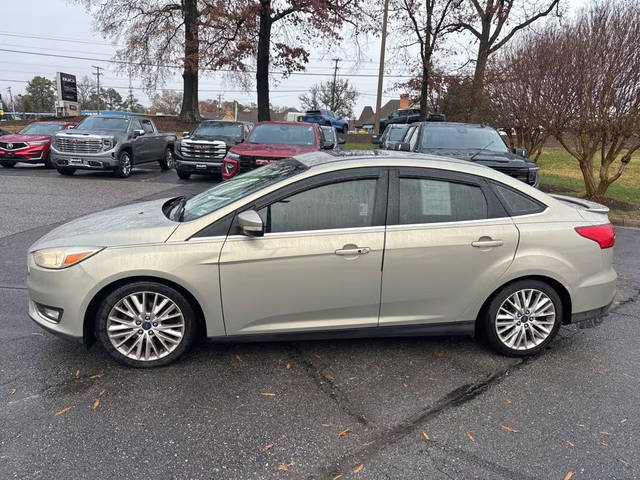 2015 Ford Focus Titanium FWD photo
