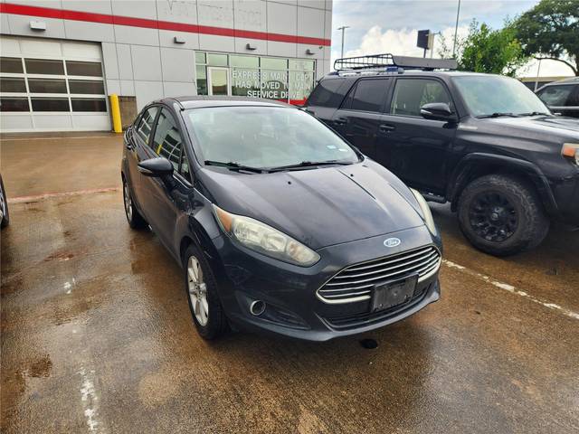 2015 Ford Fiesta SE FWD photo