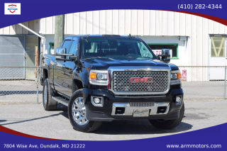2015 GMC Sierra 2500HD Denali 4WD photo