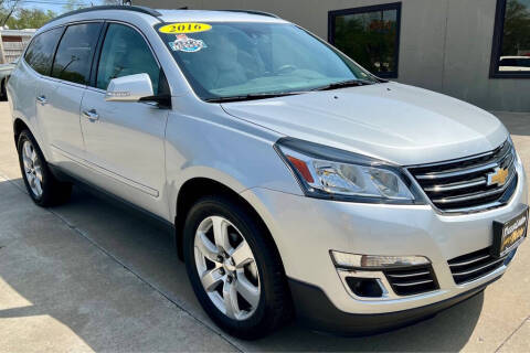 2016 Chevrolet Traverse LTZ FWD photo