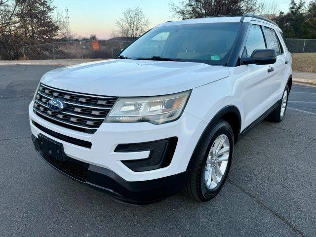 2016 Ford Explorer Base FWD photo