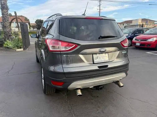 2016 Ford Escape SE FWD photo