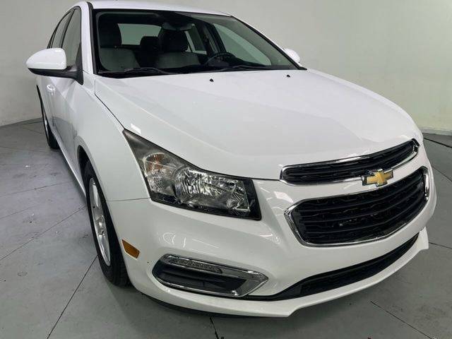 2015 Chevrolet Cruze LT FWD photo