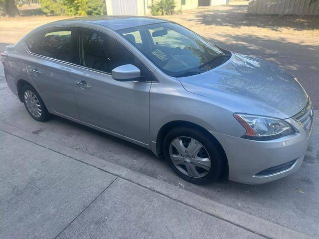 2015 Nissan Sentra SV FWD photo