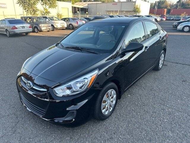 2015 Hyundai Accent GLS FWD photo