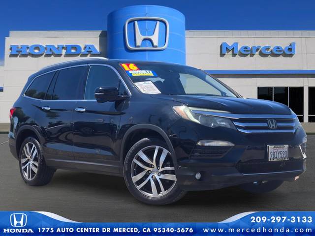 2016 Honda Pilot Touring FWD photo
