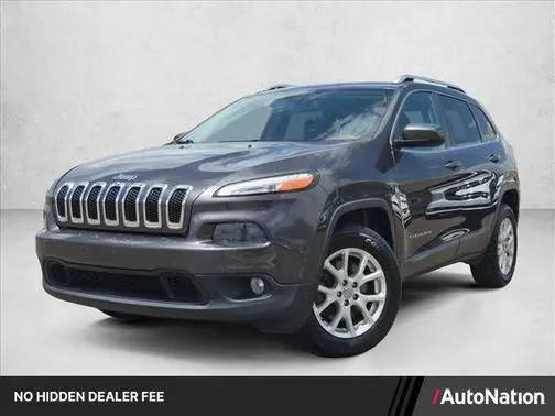 2016 Jeep Cherokee Latitude 4WD photo