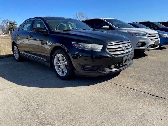 2015 Ford Taurus SEL FWD photo
