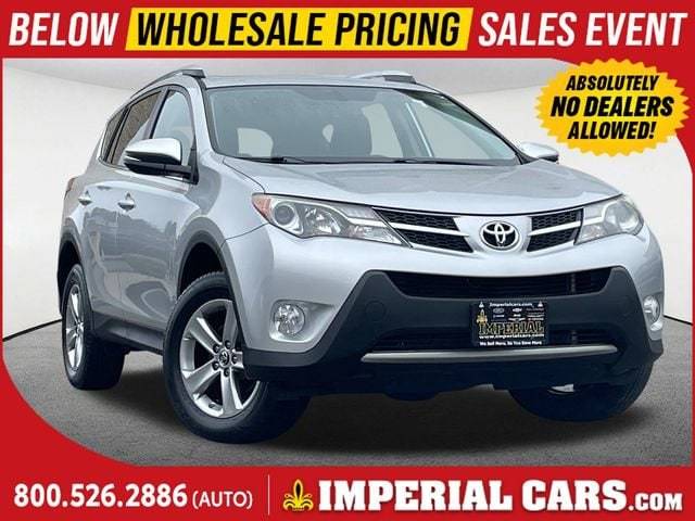 2015 Toyota RAV4 XLE AWD photo