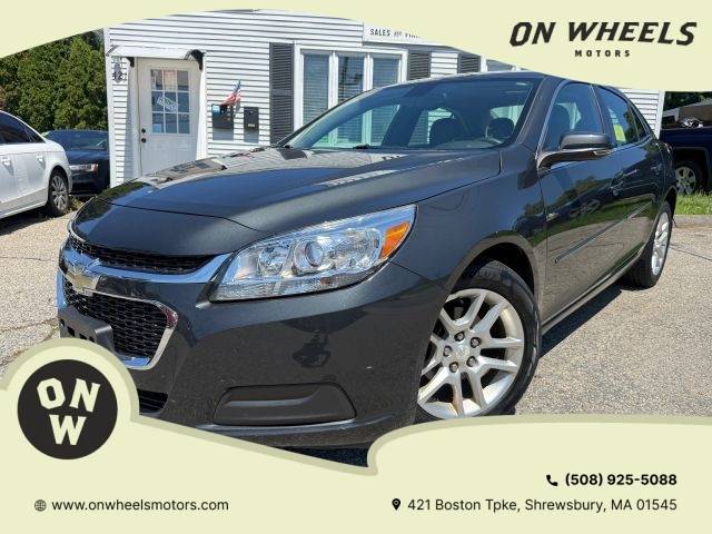 2016 Chevrolet Malibu LT FWD photo