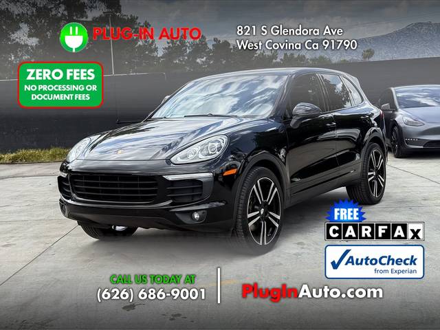 2016 Porsche Cayenne AWD photo