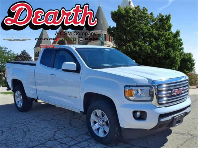 2015 GMC Canyon 4WD SLE 4WD photo