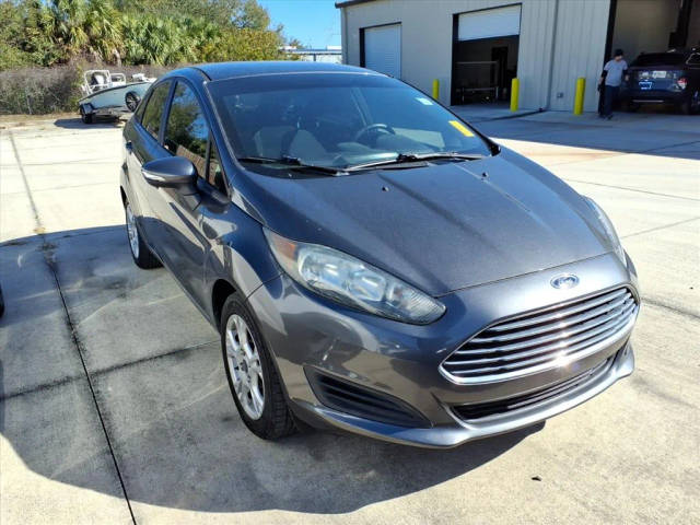 2016 Ford Fiesta SE FWD photo