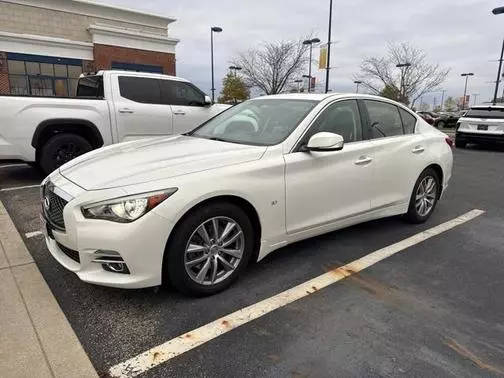 2015 Infiniti Q50 Premium AWD photo