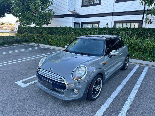 2015 MINI Hardtop 2 Door  FWD photo