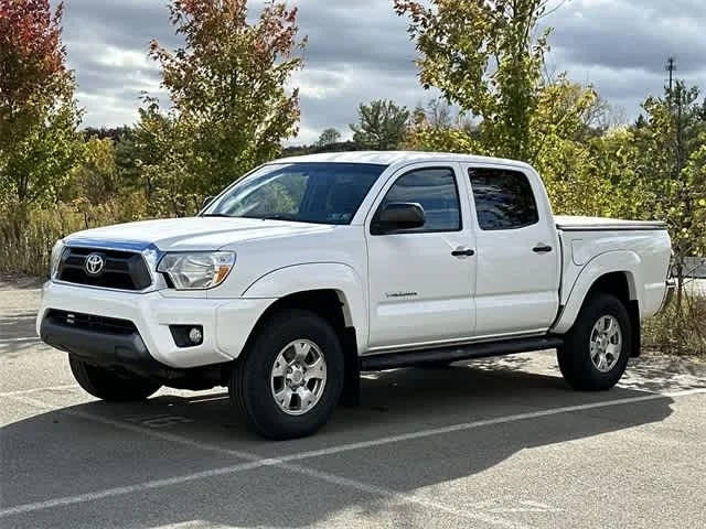 2015 Toyota Tacoma  4WD photo