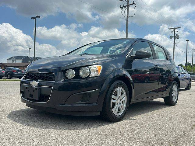 2015 Chevrolet Sonic LT FWD photo
