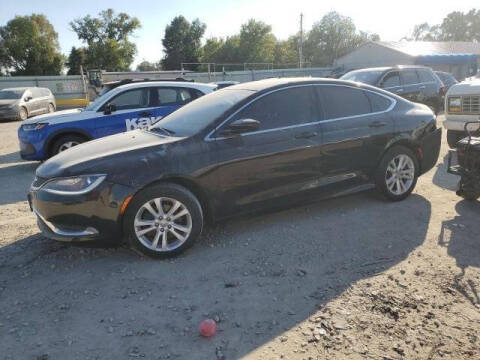 2015 Chrysler 200 Limited FWD photo