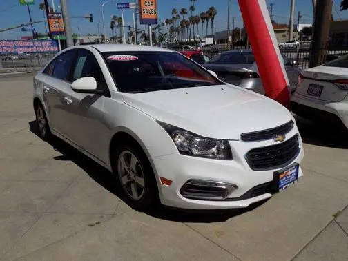 2016 Chevrolet Cruze LT FWD photo
