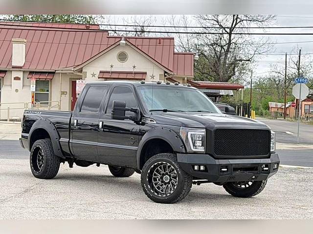 2016 Ford F-250 Super Duty Platinum 4WD photo