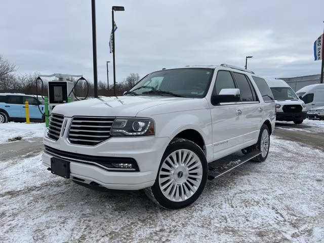 2016 Lincoln Navigator Select 4WD photo