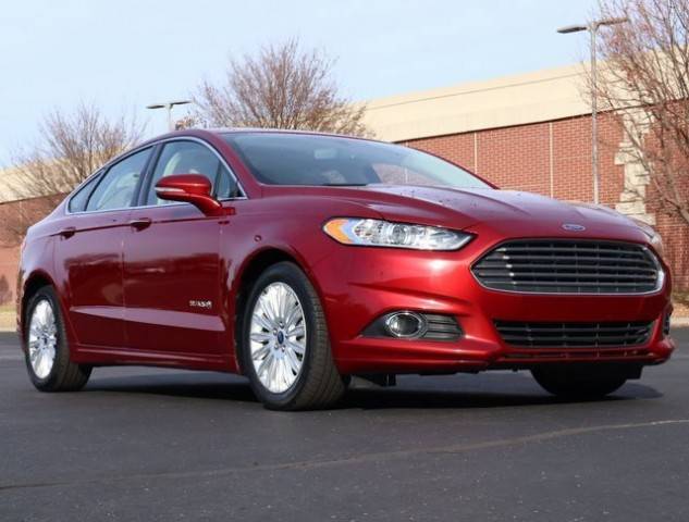 2016 Ford Fusion SE Hybrid FWD photo