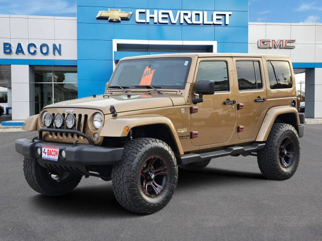 2015 Jeep Wrangler Unlimited Sahara 4WD photo