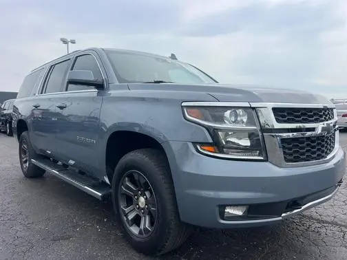 2015 Chevrolet Suburban LT 4WD photo