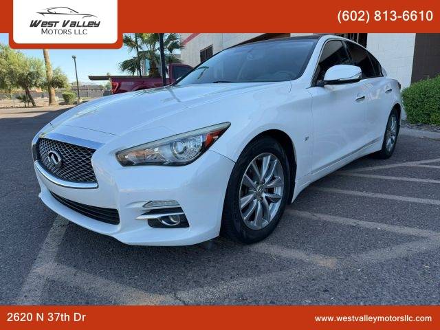 2015 Infiniti Q50 Premium RWD photo