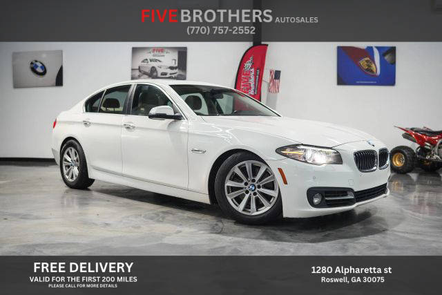 2015 BMW 5 Series 528i RWD photo