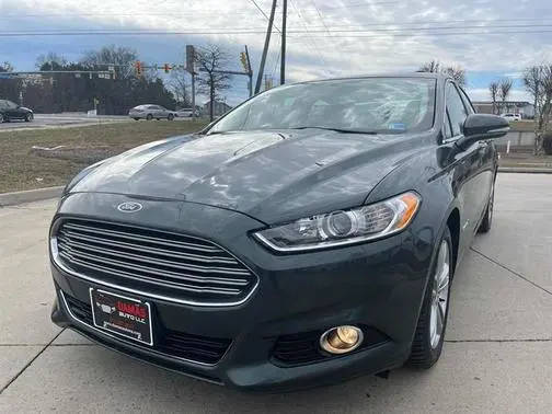 2016 Ford Fusion Titanium Hybrid FWD photo