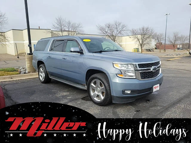 2016 Chevrolet Suburban LT 4WD photo