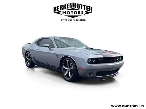 2015 Dodge Challenger R/T Plus Shaker RWD photo