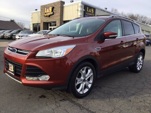 2016 Ford Escape Titanium 4WD photo