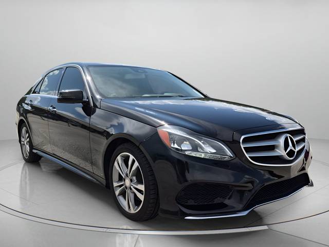 2016 Mercedes-Benz E-Class E 350 Sport RWD photo