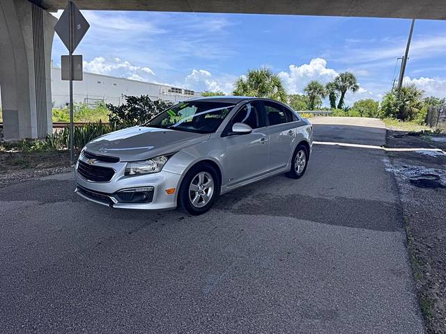 2016 Chevrolet Cruze LT FWD photo