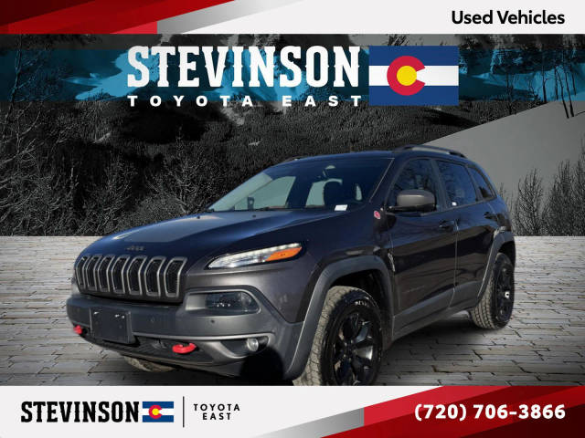 2016 Jeep Cherokee Trailhawk 4WD photo