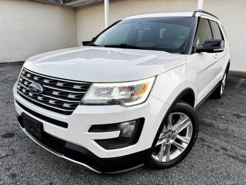 2016 Ford Explorer XLT FWD photo