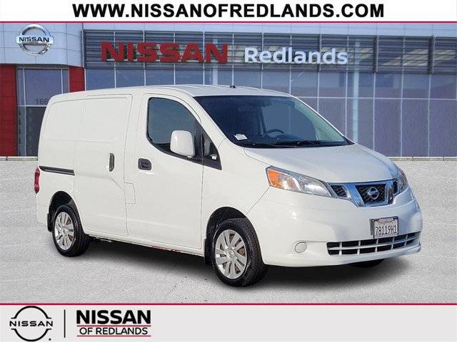 2015 Nissan NV200 SV FWD photo