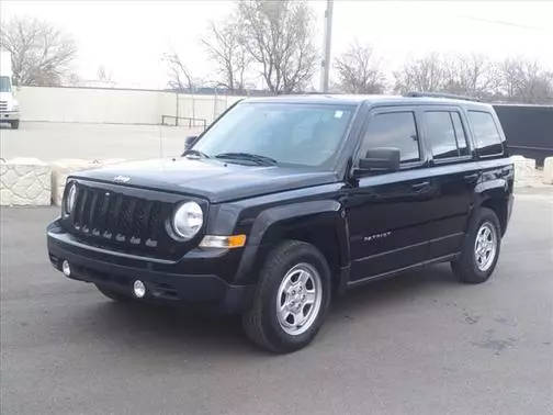 2016 Jeep Patriot Sport FWD photo