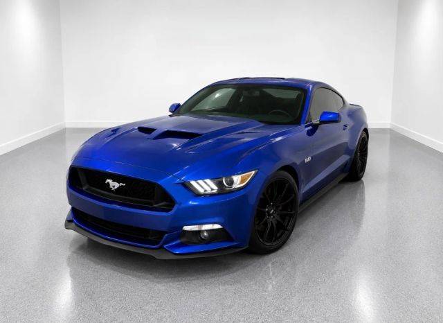 2016 Ford Mustang GT RWD photo