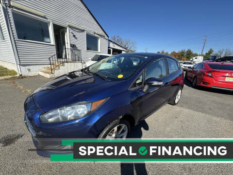 2016 Ford Fiesta SE FWD photo