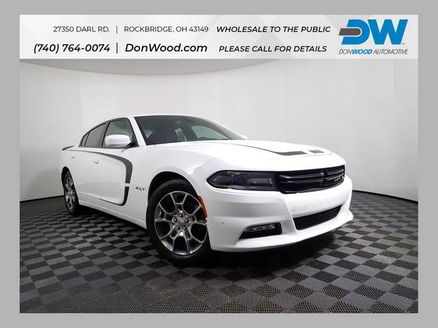 2015 Dodge Charger SXT AWD photo