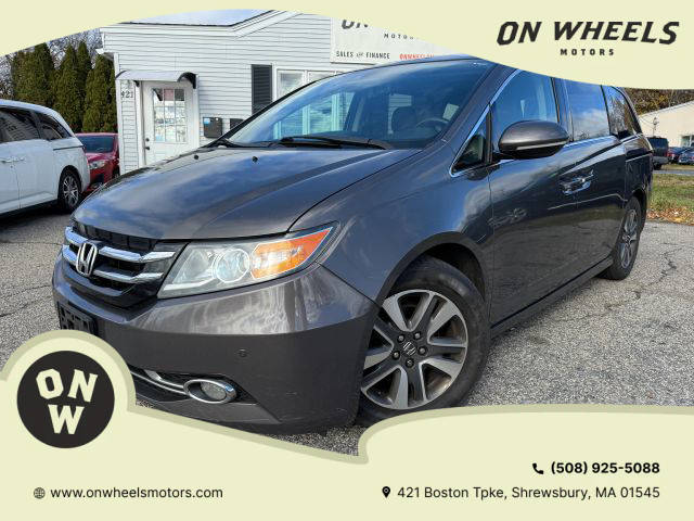 2016 Honda Odyssey Touring FWD photo