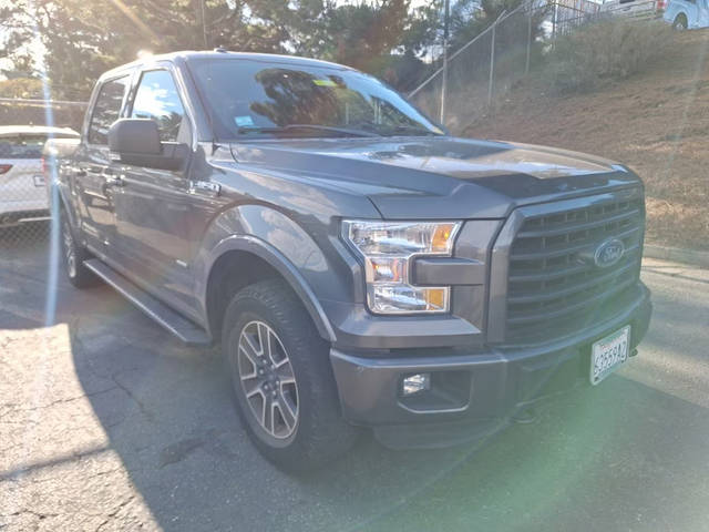 2015 Ford F-150 XLT 4WD photo