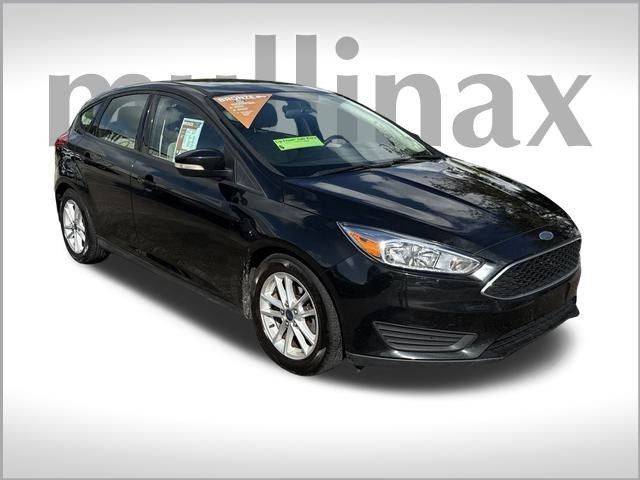 2015 Ford Focus SE FWD photo
