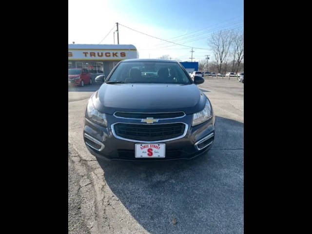 2016 Chevrolet Cruze LT FWD photo