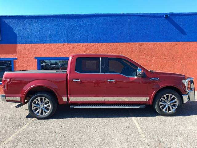 2015 Ford F-150 LARIAT RWD photo