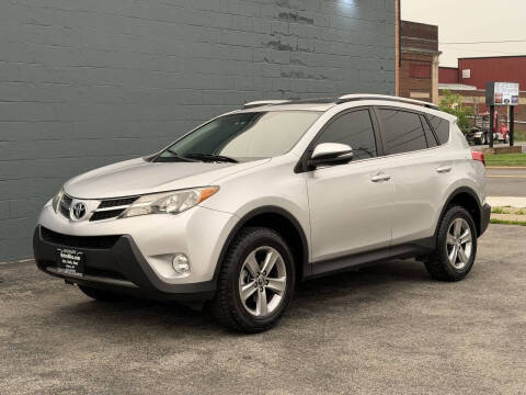 2015 Toyota RAV4 XLE AWD photo